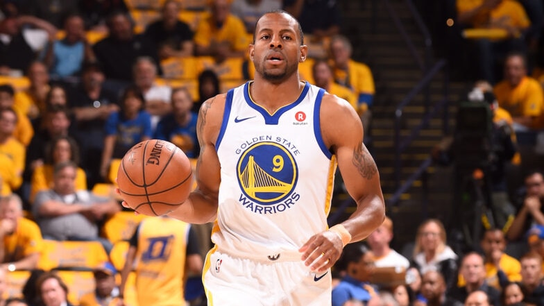 Andre Iguodala returns to Warriors on 1-year deal | NBA.com