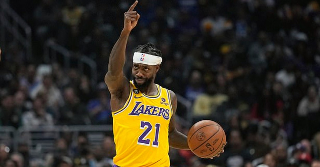 1669875680_277_LA-Lakers039-guard-Patrick-Beverley-says-he-would-push-Deandre (1)