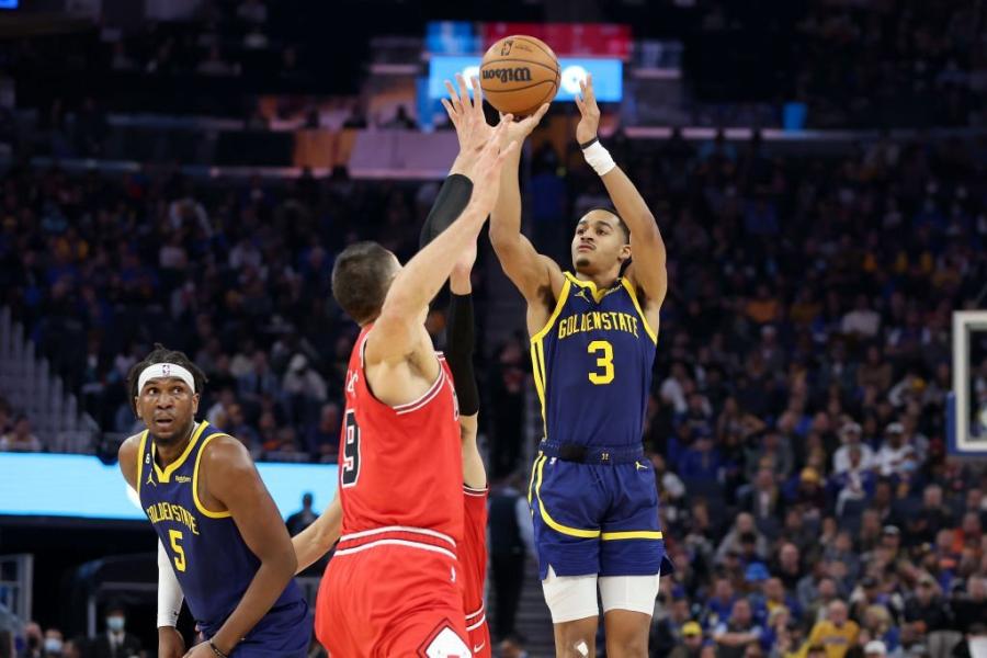 Warriors Nation on Twitter: "Jordan Poole at the end of Q1 vs. the Bulls 🔥  14 points 5-of-8 FG 4-of-7 3PT https://t.co/EaF7UsU0cg" / Twitter