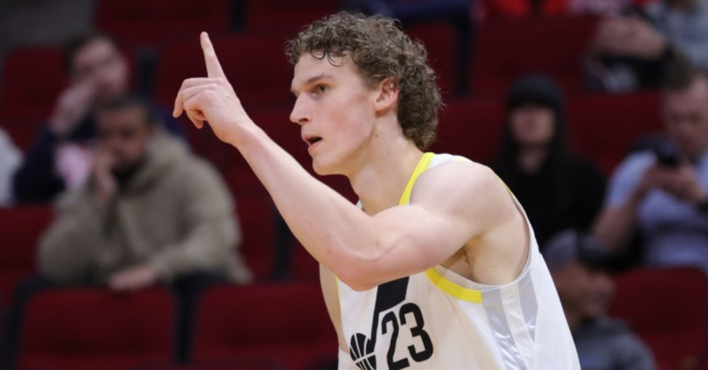 Lauri-Markkanen-Utah-Jazz-Houston-Rockets-NBA (1)