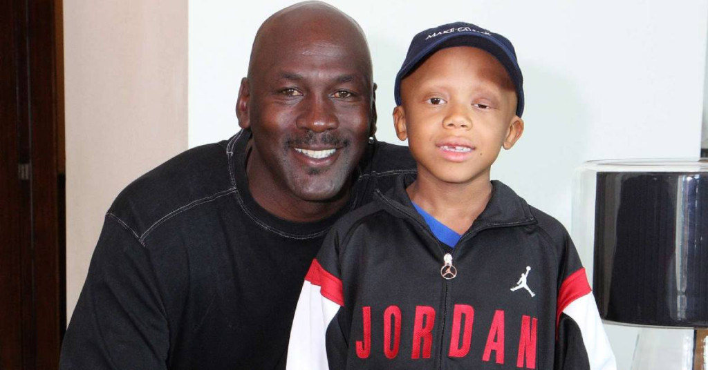 make-a-wish-michael-jordan-021523-ce83f8f9e9c8444889fcfbabbb6a0c54 (1)