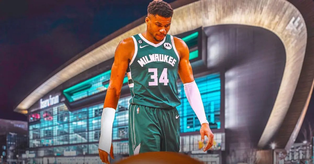 Bucks-news-Giannis-Antetokounmpo_s-major-injury-dilemma-will-worry-Milwaukee-fans