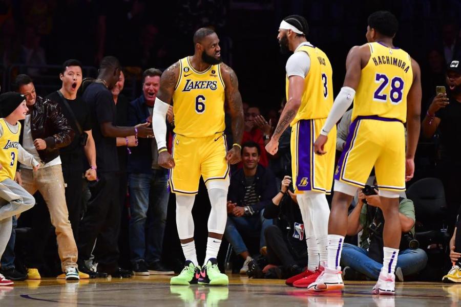LeBron James leads way as Lakers take 3-1 lead on Grizzlies with overtime  win