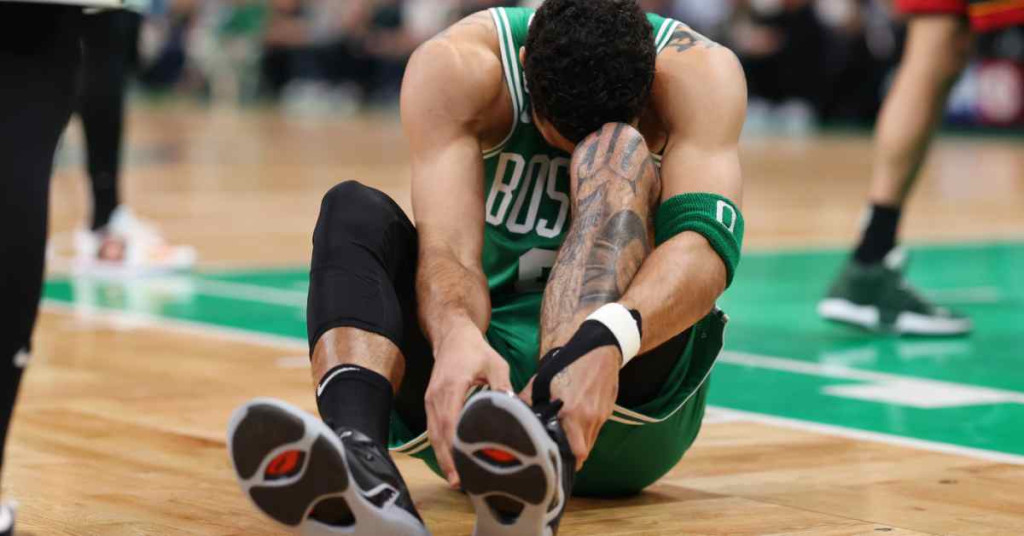 jayson-tatum-ankle-getty