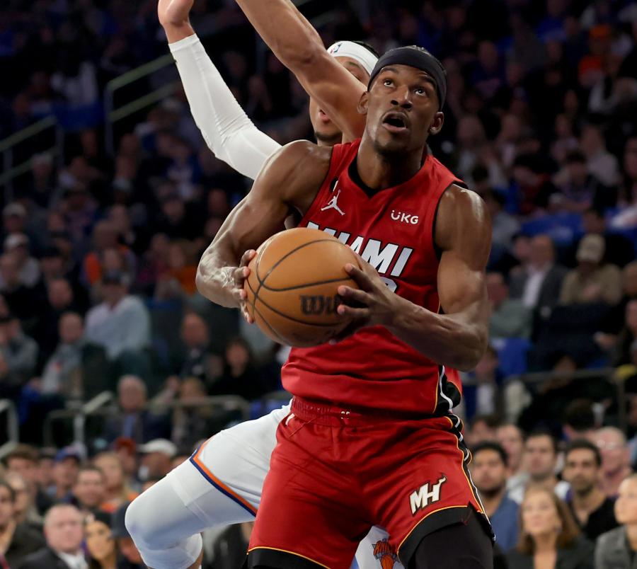 Jimmy Butler, Miami Heat beat New York Knicks in NBA playoffs Game 1