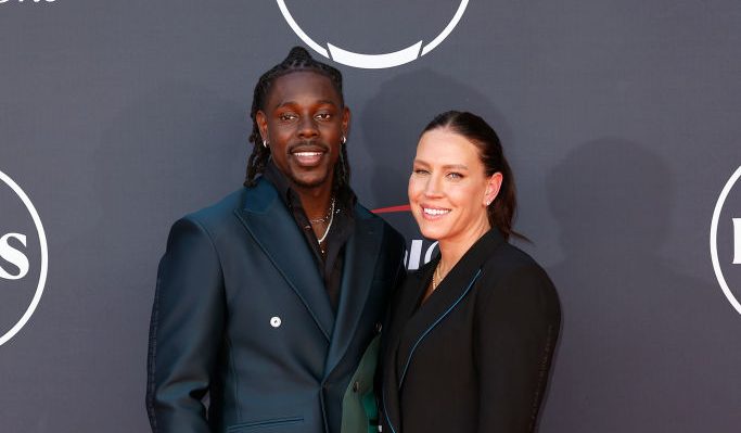 Jrue and Lauren Holiday Suit Up in Loafers and Heels for ESPYs 2023 –  Footwear News