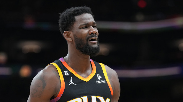 Suns' DeAndre Ayton Aims to Shift Narrative From 'Whole World Hating Me'