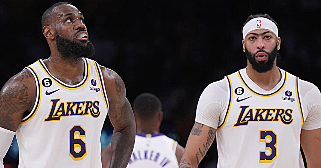 davis-extension-guarantee-lebron-stays-lakers (1)