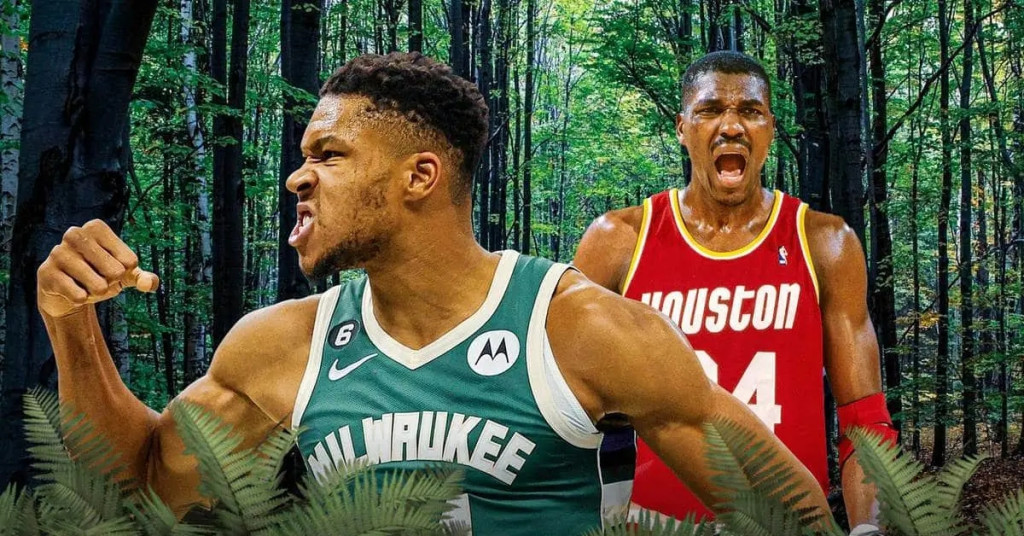 Bucks-news-Giannis-Antetokounmpo_s-Hakeem-Olajuwon-offseason-plan-will-scare-the-rest-of-the-NBA_副本