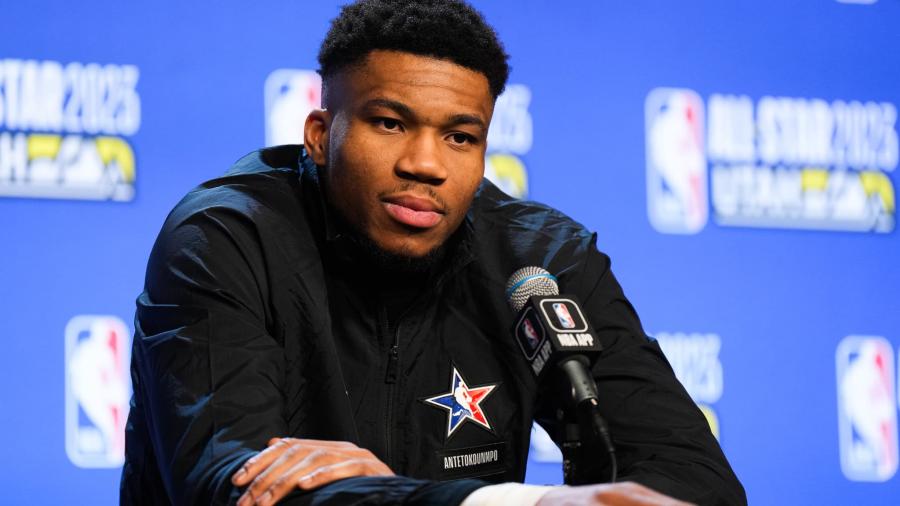 Giannis Antetokounmpo Supports Noah Lyles' Comments on NBA Champions  Declaring Themselves "World Champions" - Archysport