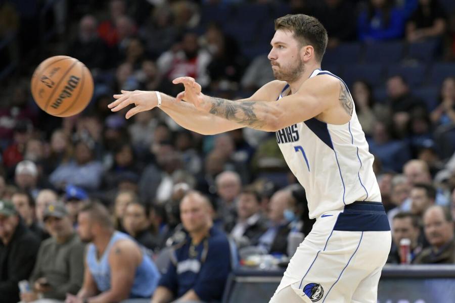 Luka Doncic's 58th career triple-double powers Mavericks past Grizzlies 125-110 - The San Diego Union-Tribune