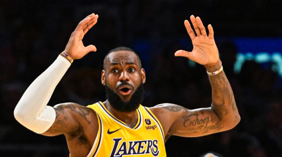 Report: Lakers Complain to NBA About Lack of Calls for LeBron James |  Gwinnett Daily Post Sports Illustrated Content | gwinnettdailypost.com