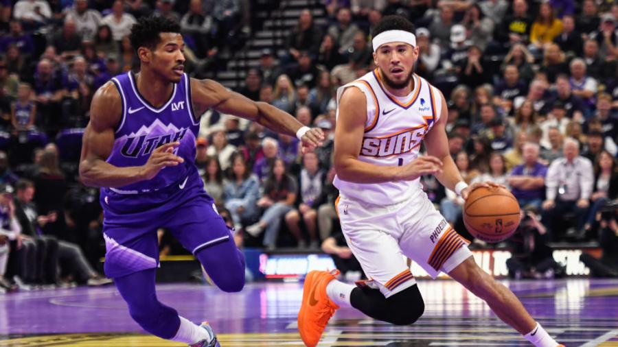 Devin Booker's career-high 15 assists lead Suns past Jazz