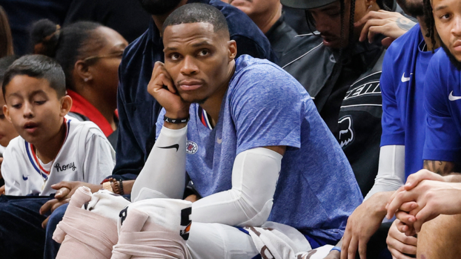 Clippers' Russell Westbrook reportedly asks to come off bench, here's why the move could help end L.A.'s slide - CBSSports.com