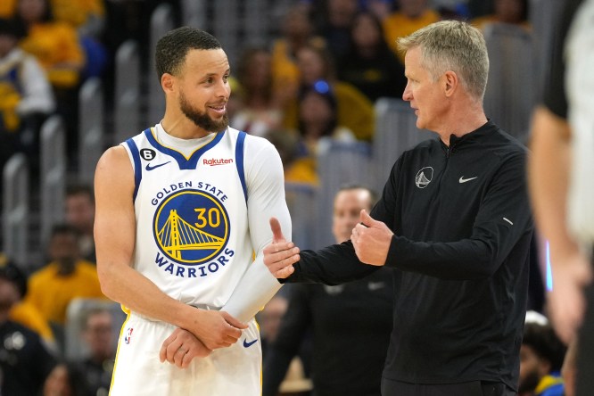 Golden State Warriors' Steve Kerr talks Draymond Green's suspension,  criticism of Stephen Curry's leadership